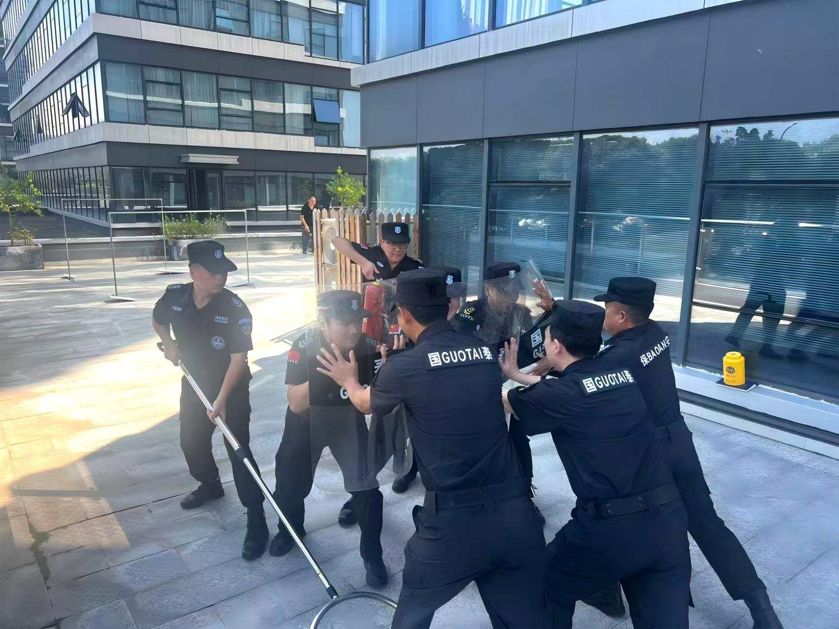 登頂“科技珠峰”！中國能建壓氣儲能人工硐室技術創(chuàng)五項世界紀錄